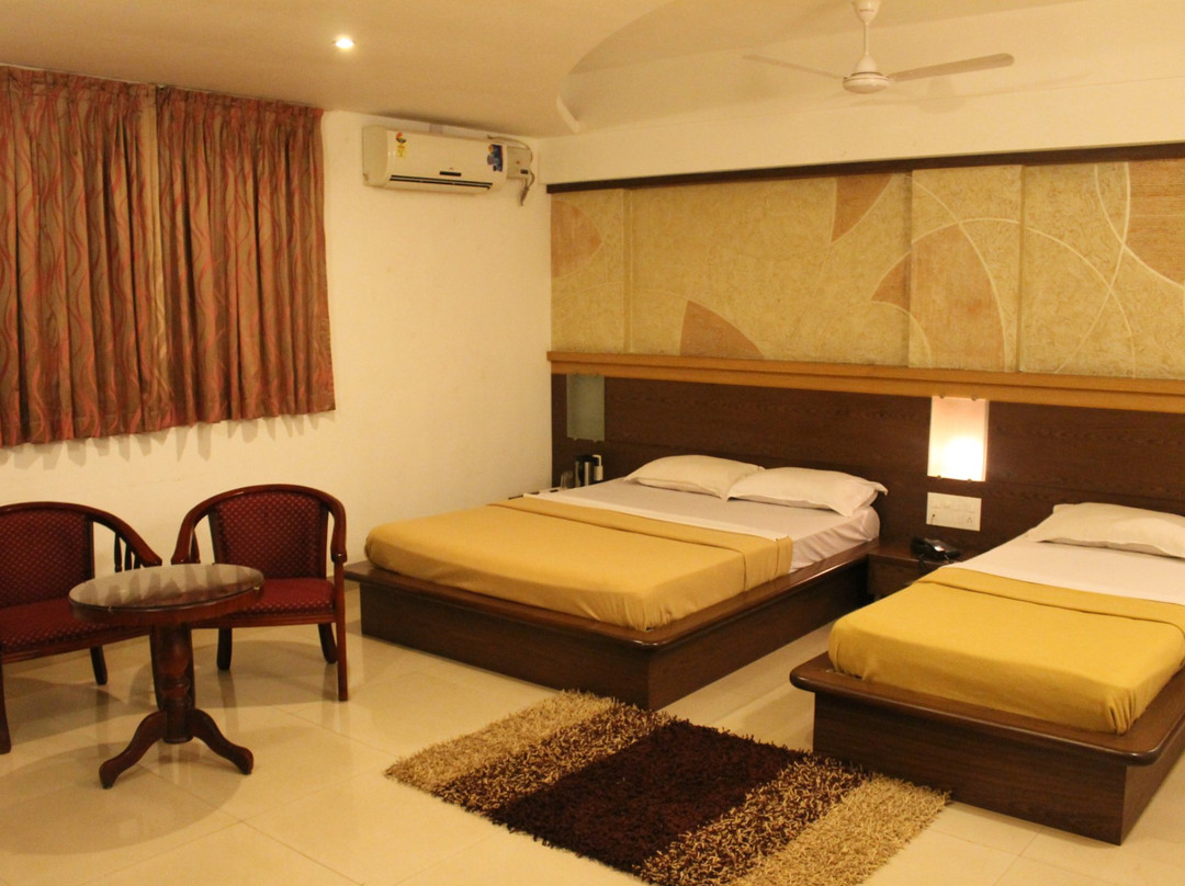 Hotel Nishmitha Towers