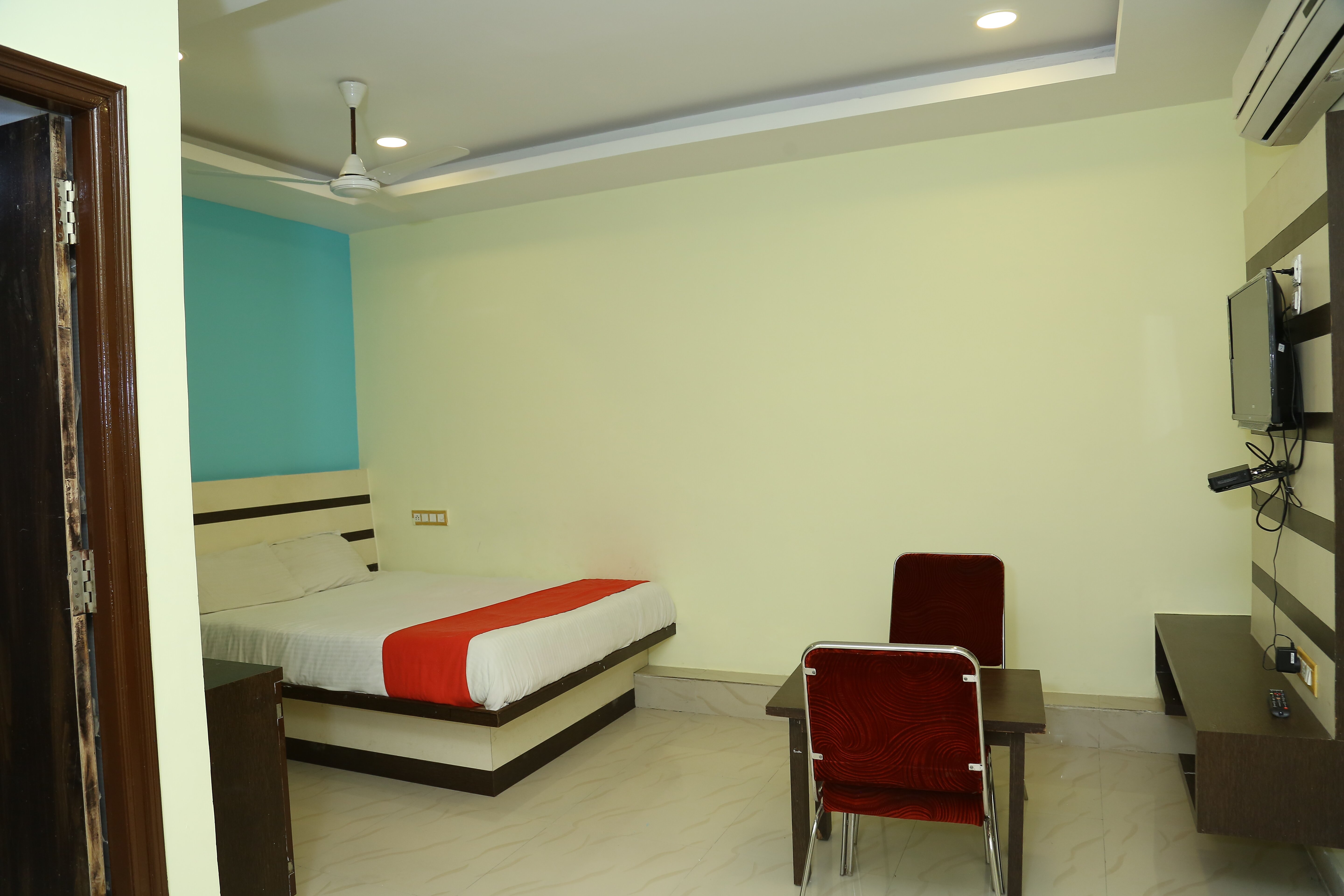 V D R Residency-客卧