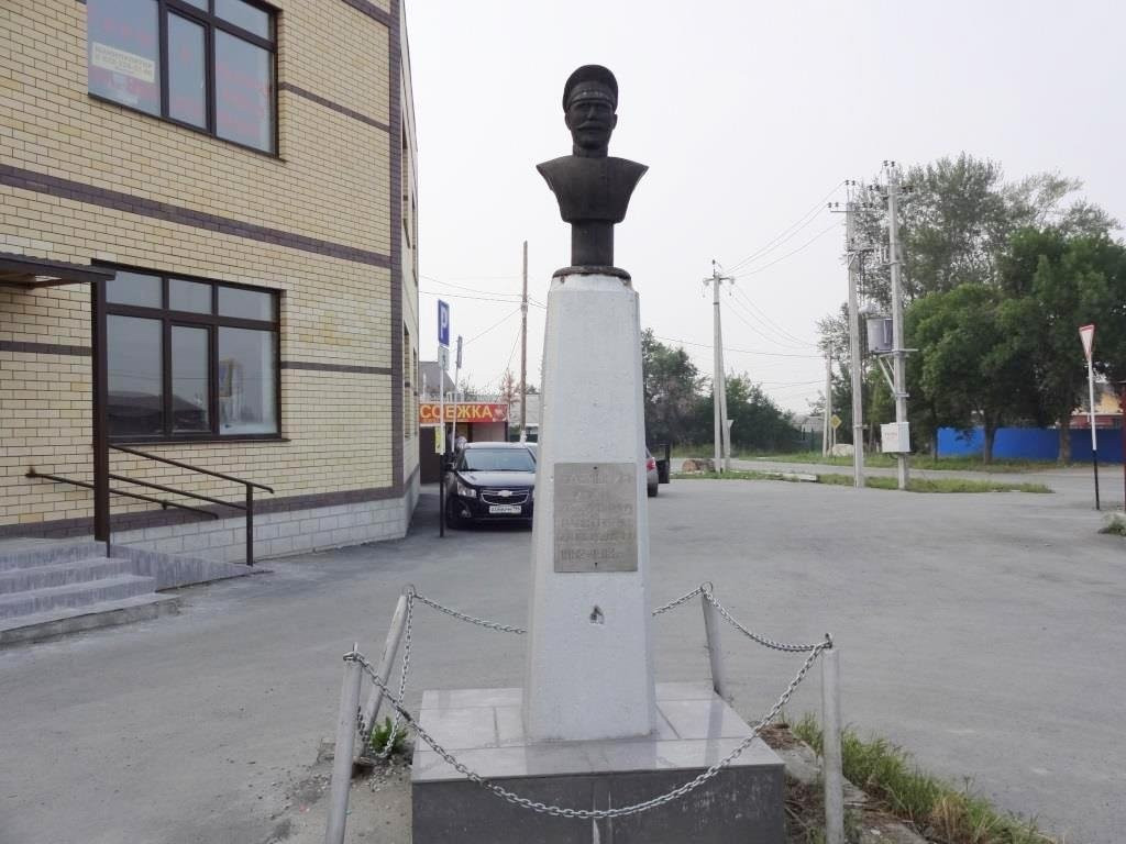 Monument to Ivan Babushkin景点图片
