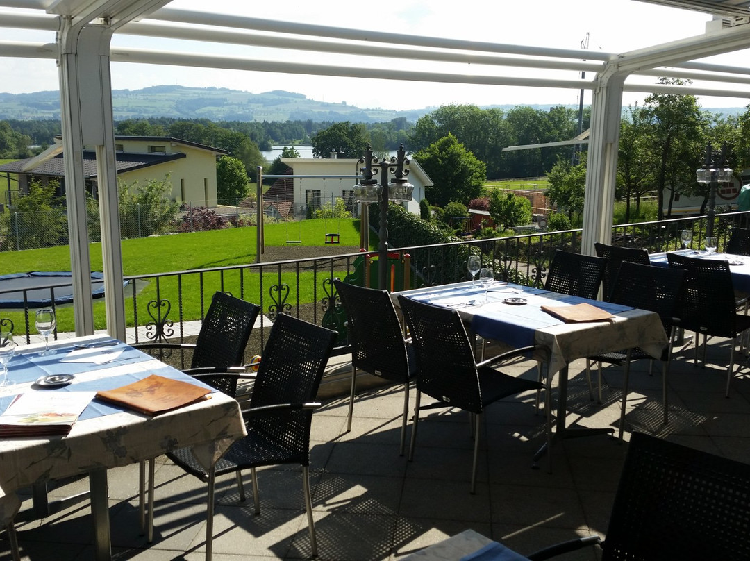 St Erhard餐馆和美食-Restaurant Rossli