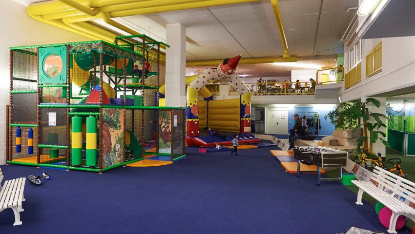 Indoor-Spielplatz Bärenhöhle Arosa景点图片