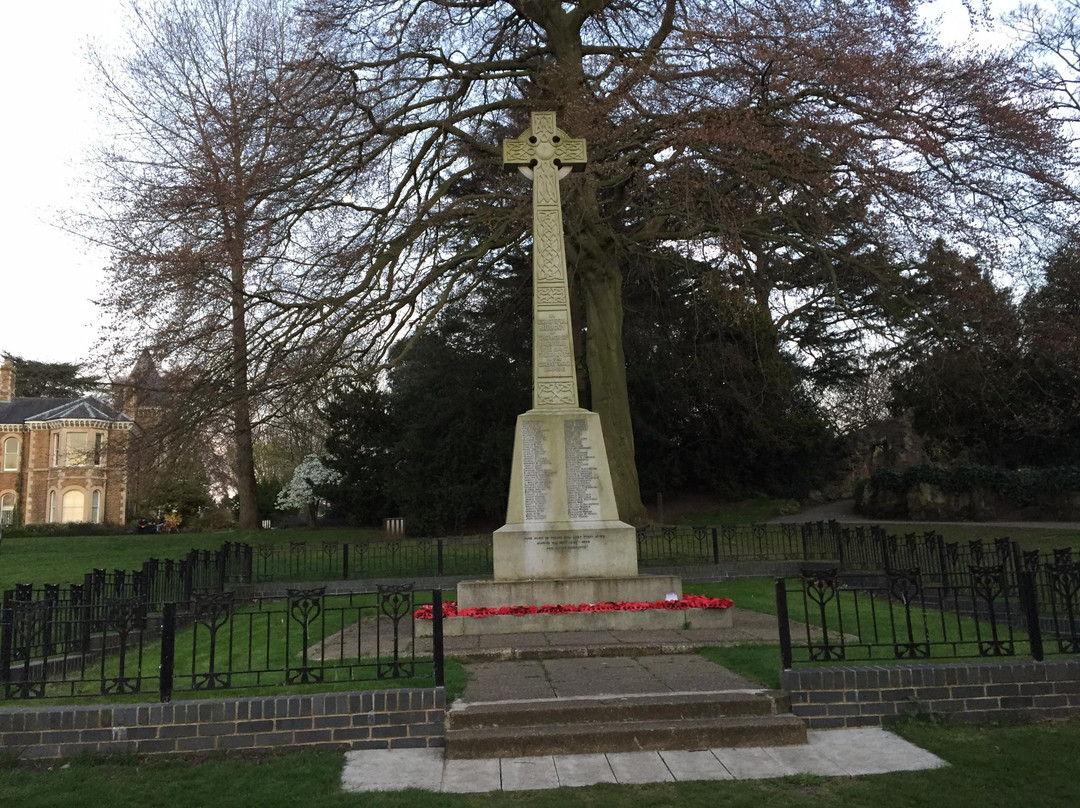 Arnold's War Memorial景点图片