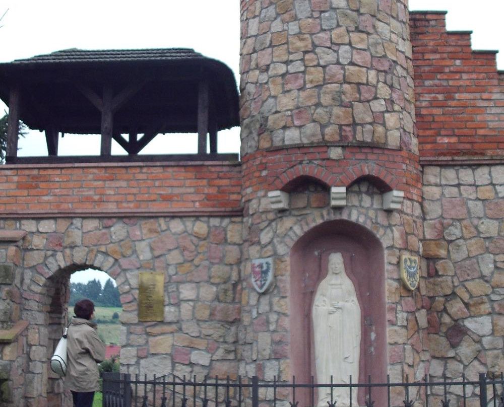 Princess Anna Świdnicka Statue景点图片