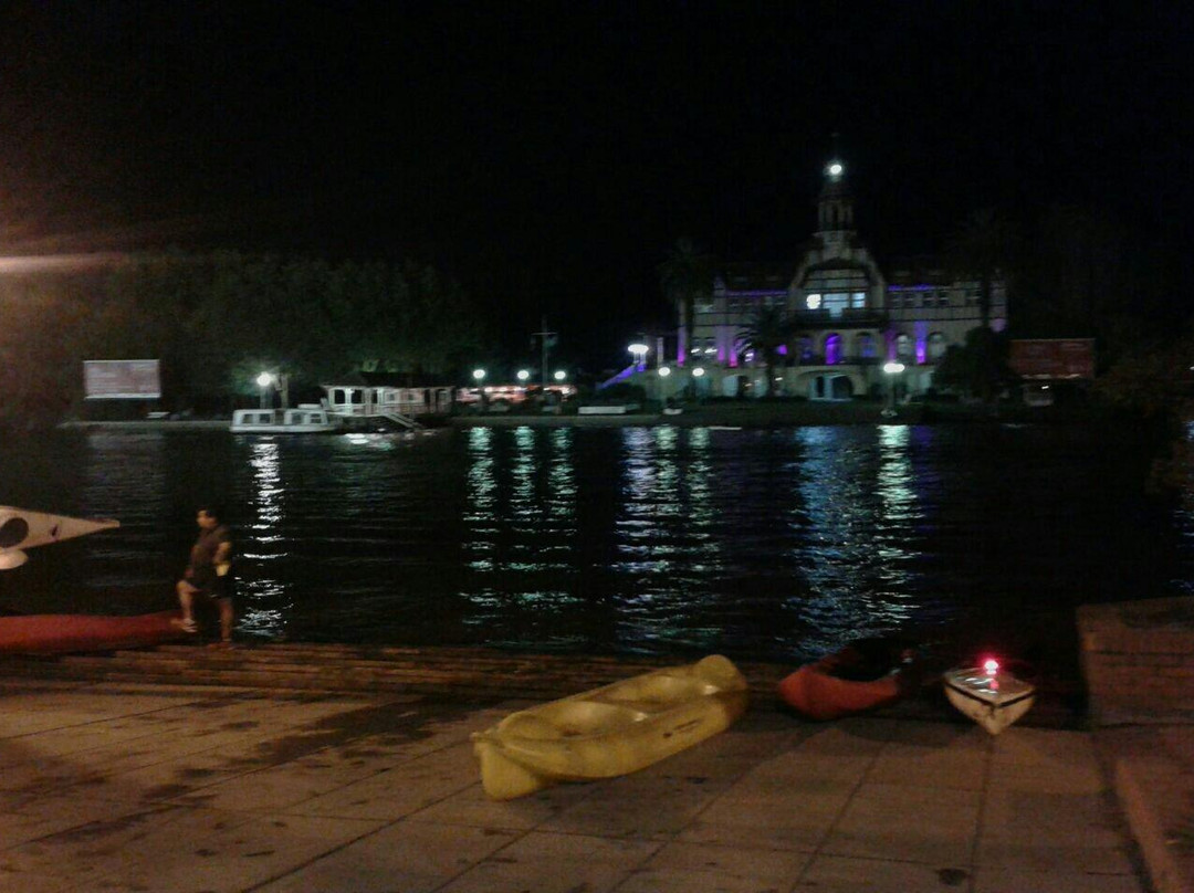 Sculls - escuela de remo y kayak-蒂格雷必去景点