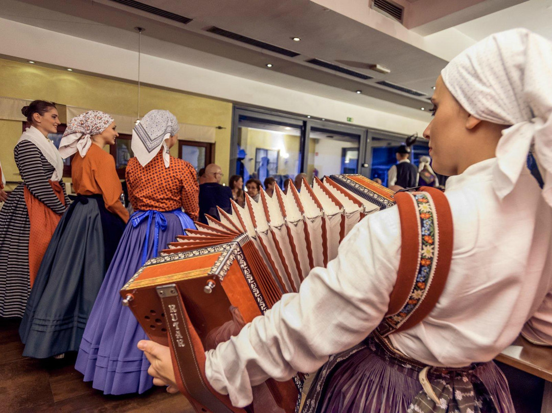 Traditional Slovenian Evening-卢布尔雅那必去景点