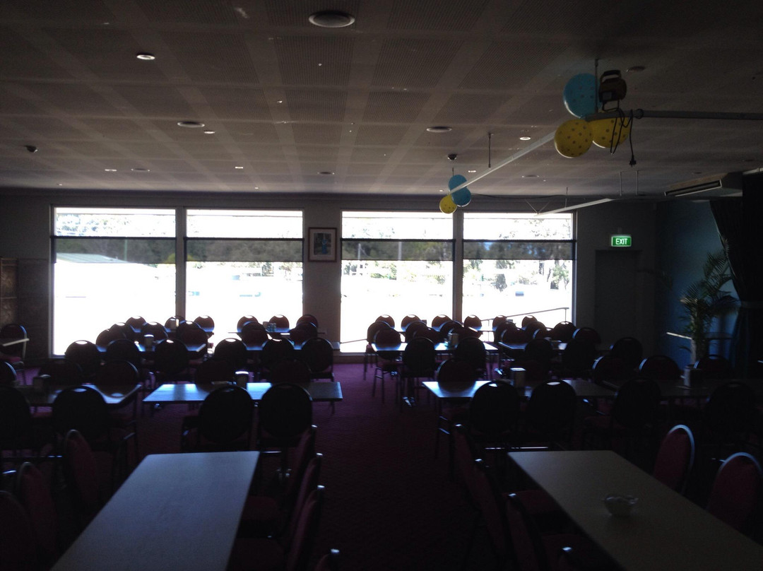 The Big Lawn Bowl-Lake Cathie必去景点