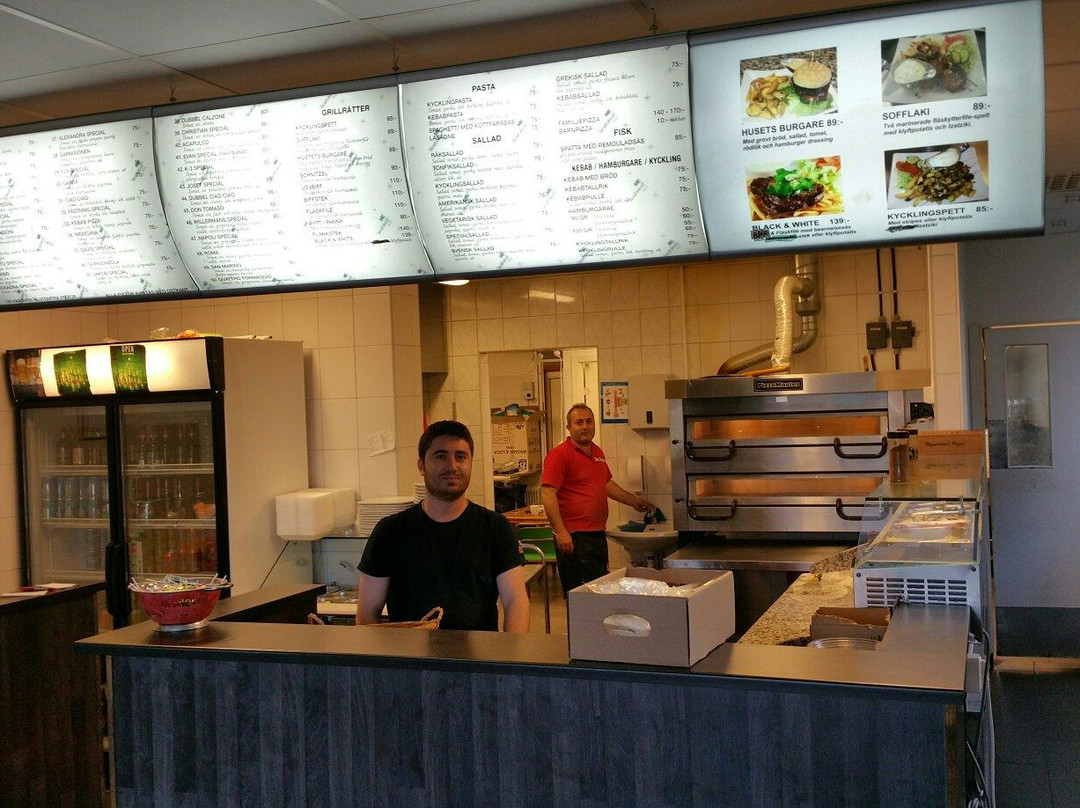 Don Tomaso Pizzeria