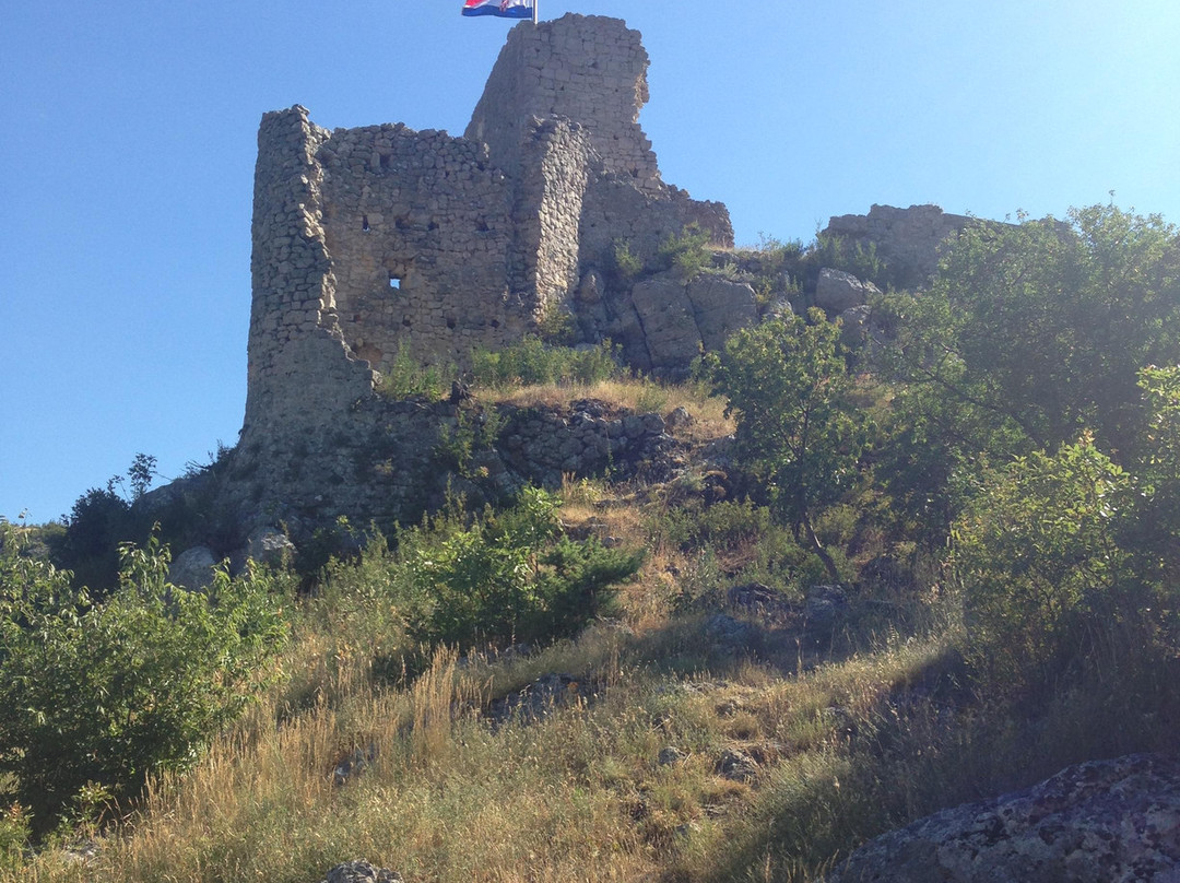 Fort Kurjakovic-Obrovac必去景点