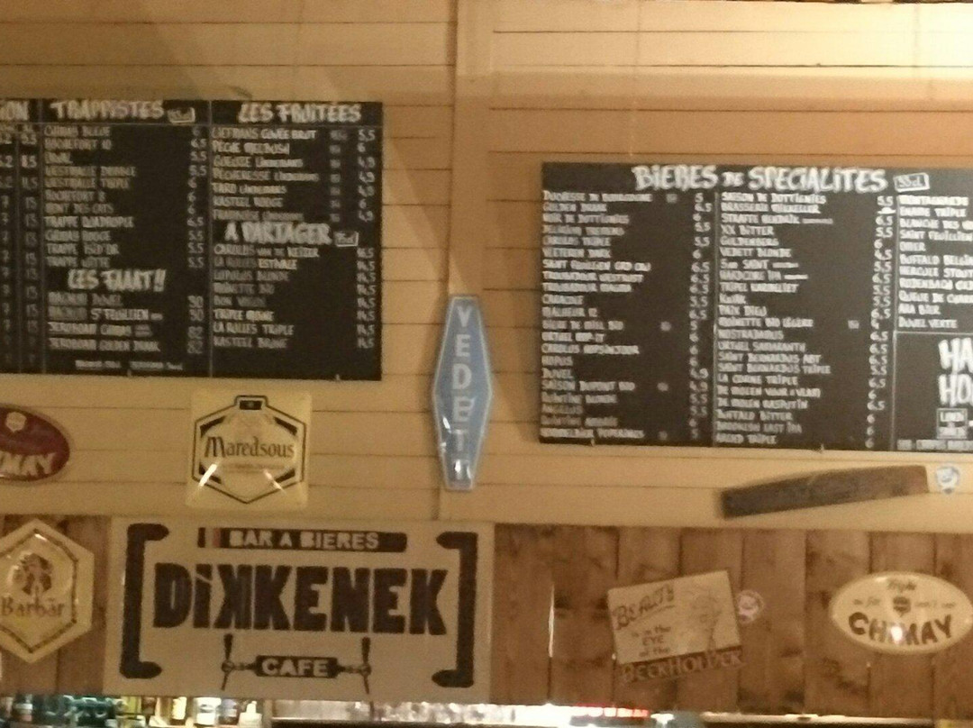 Dikkenek-里昂必去景点