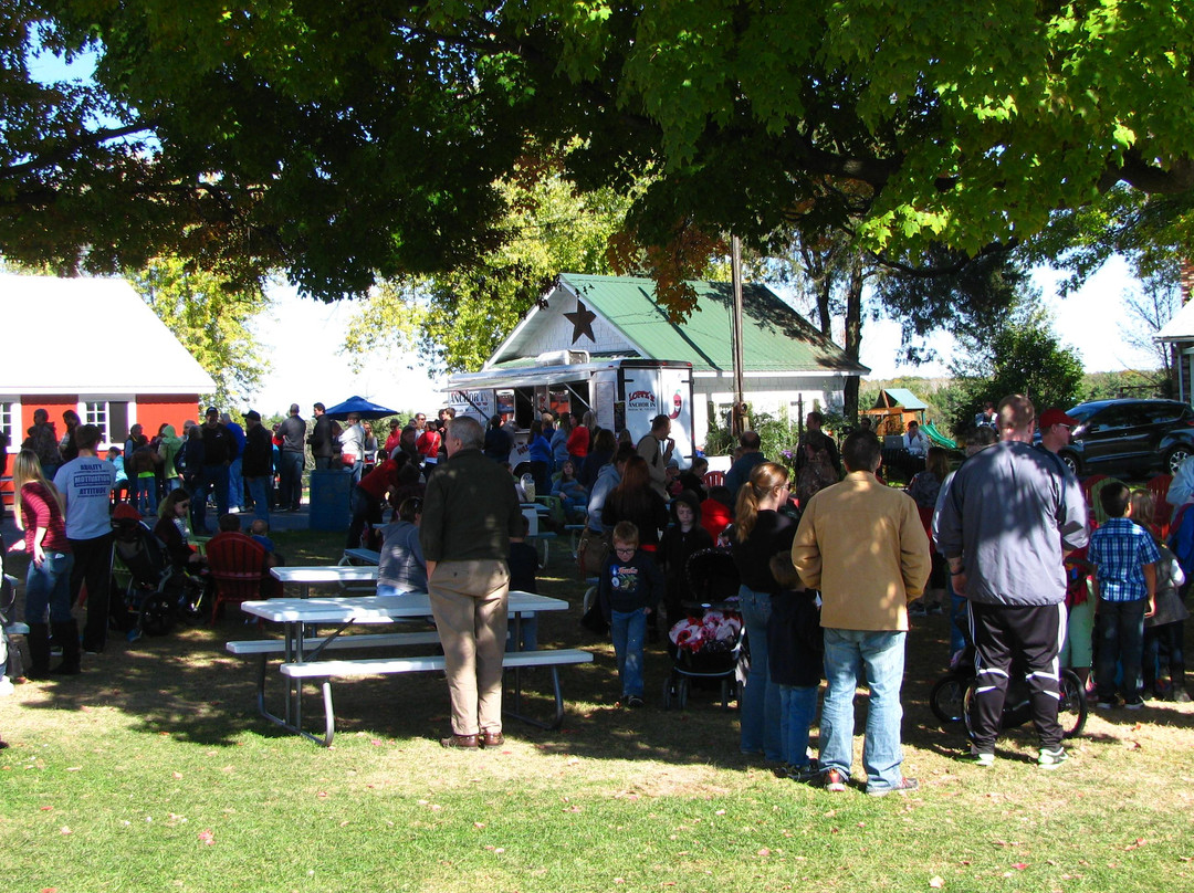 Apple Barn Orchard and Winery-Elkhorn必去景点