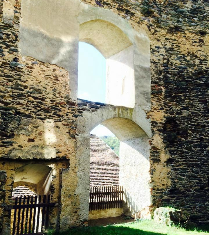 Burgruine Kaja景点图片