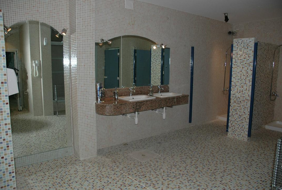 Four Seasons Center-Benghazi必去景点