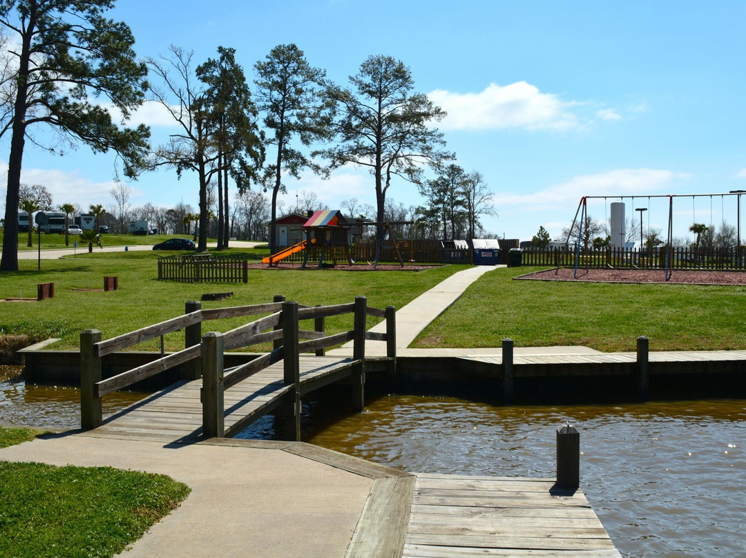 On The Lake Rv And Cabin Resort