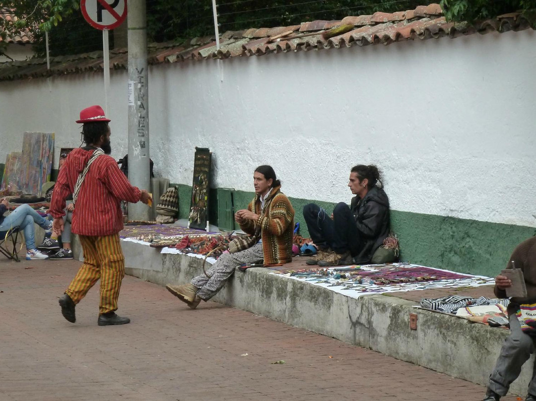 Mercado De Las Pulgas De San Alejo-波哥大必去景点
