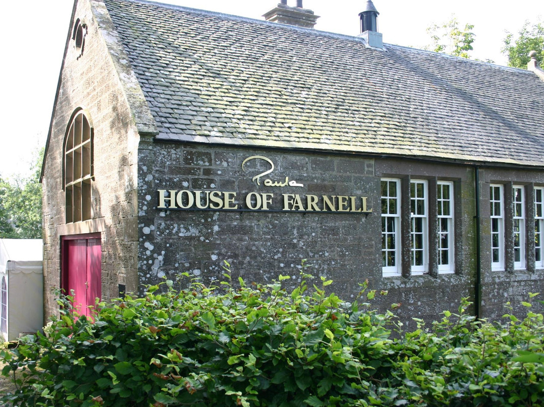 House of Farnell主图