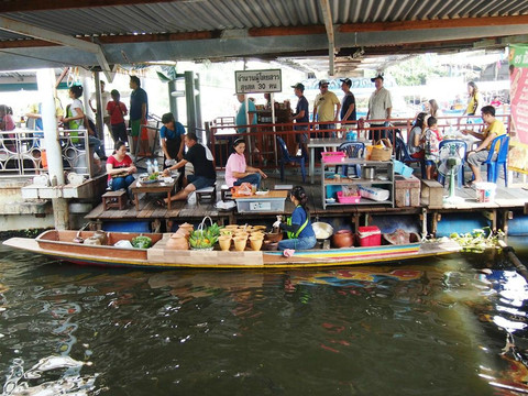 大林江水上市场-曼谷必去景点