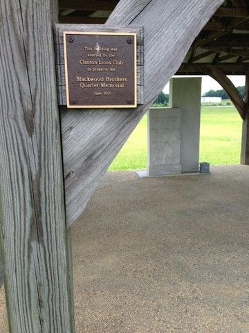 Blackwood Brothers Plane Crash Memorial-Clanton必去景点