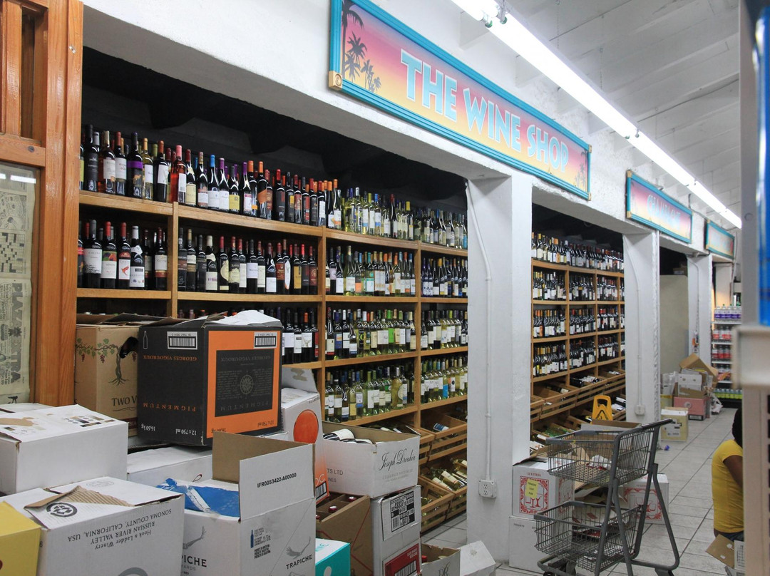 Dolphin Market-克鲁兹湾必去景点