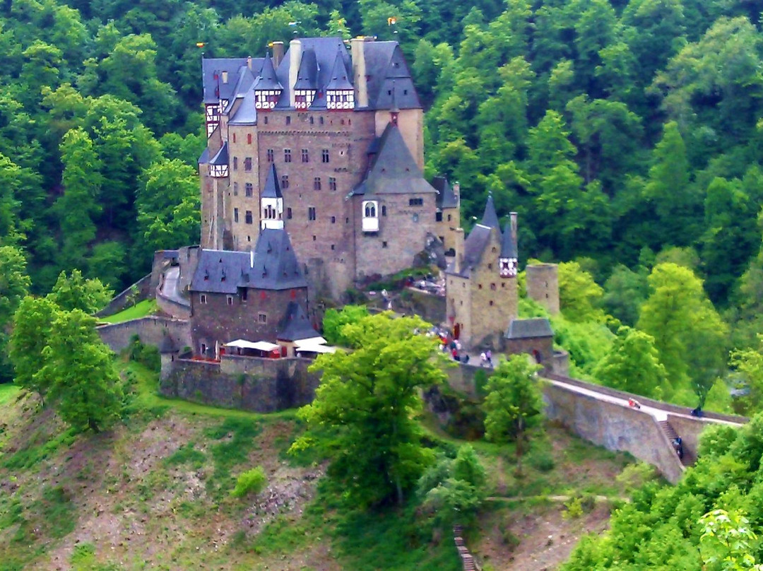 Eltz Castle景点图片