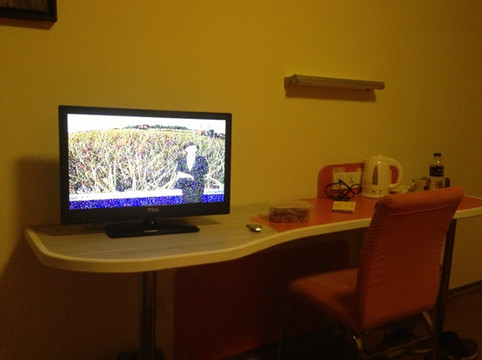 莫泰168大连三八广场店主图