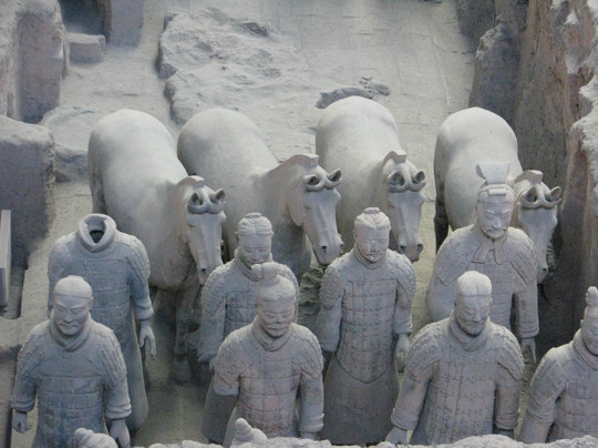 危山兵马俑-济南市必去景点