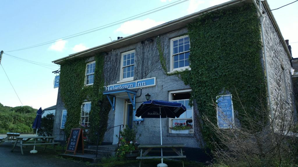 Halsetown Inn