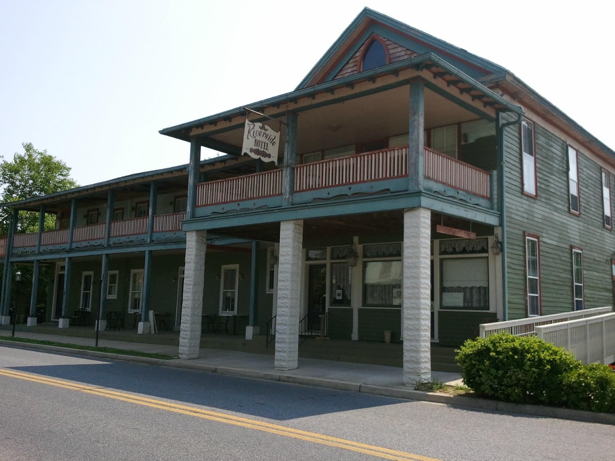 Riverside Country Inn-浴室