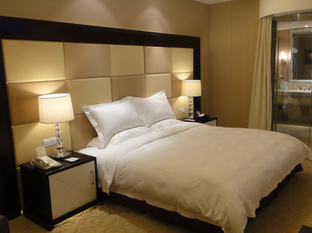 汉秀宫国际大酒店主图