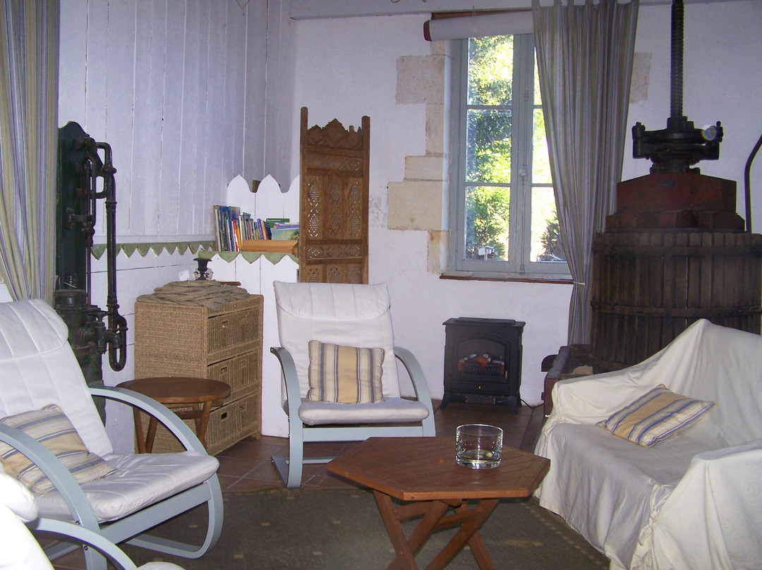 Le Clos des Rosiers主图