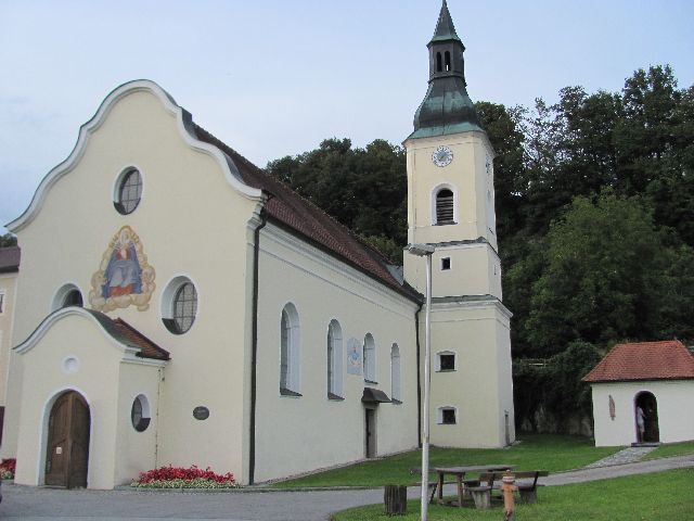 Wallfahrtskirche zur schmerzhaften Mutter Gottes-Deggendorf必去景点