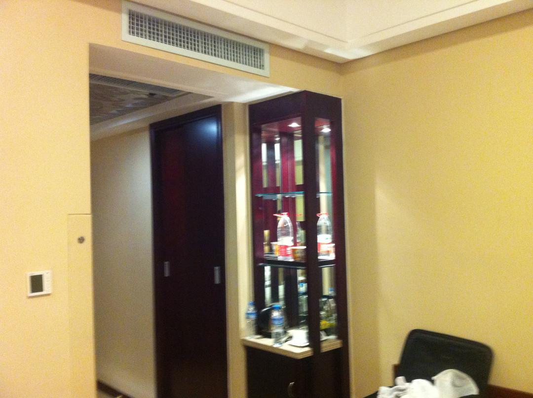 华玺大酒店主图