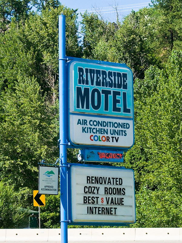 Riverside Court RV And Cabins(formally Riverside Motel)主图