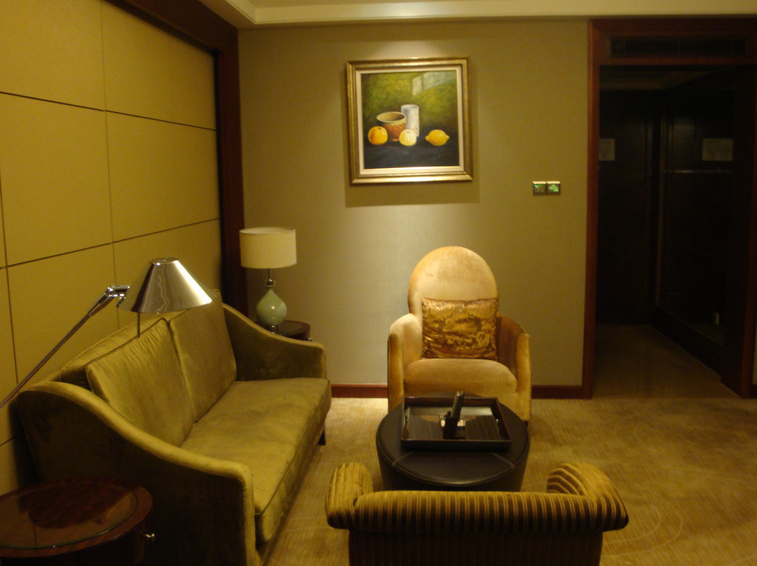 花园国际大酒店主图