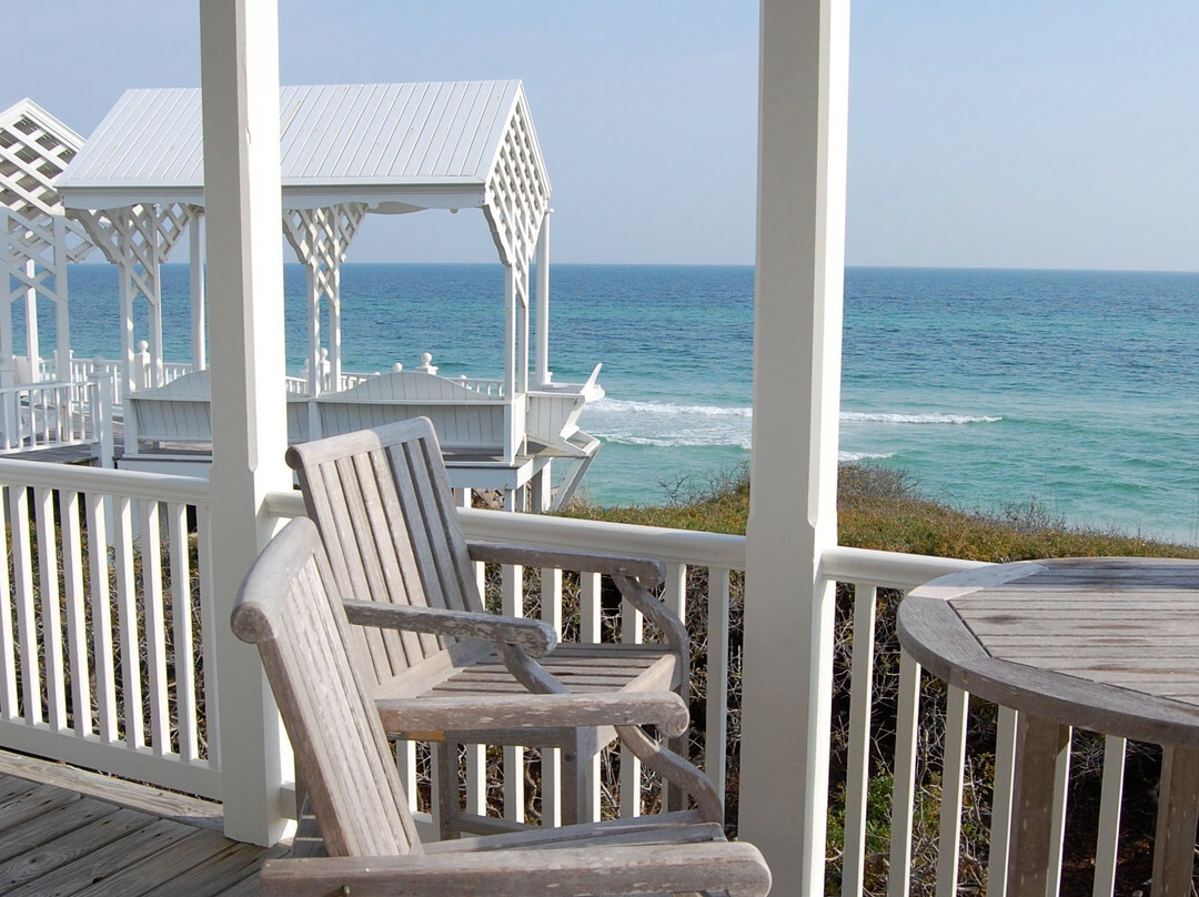 Magnolia Honeymoon Cottage