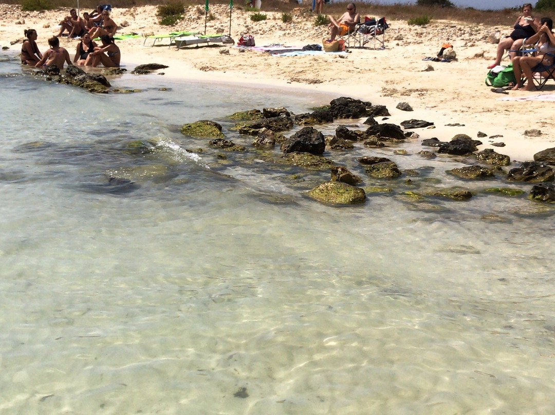 Spiaggia di Torre Squillace景点图片