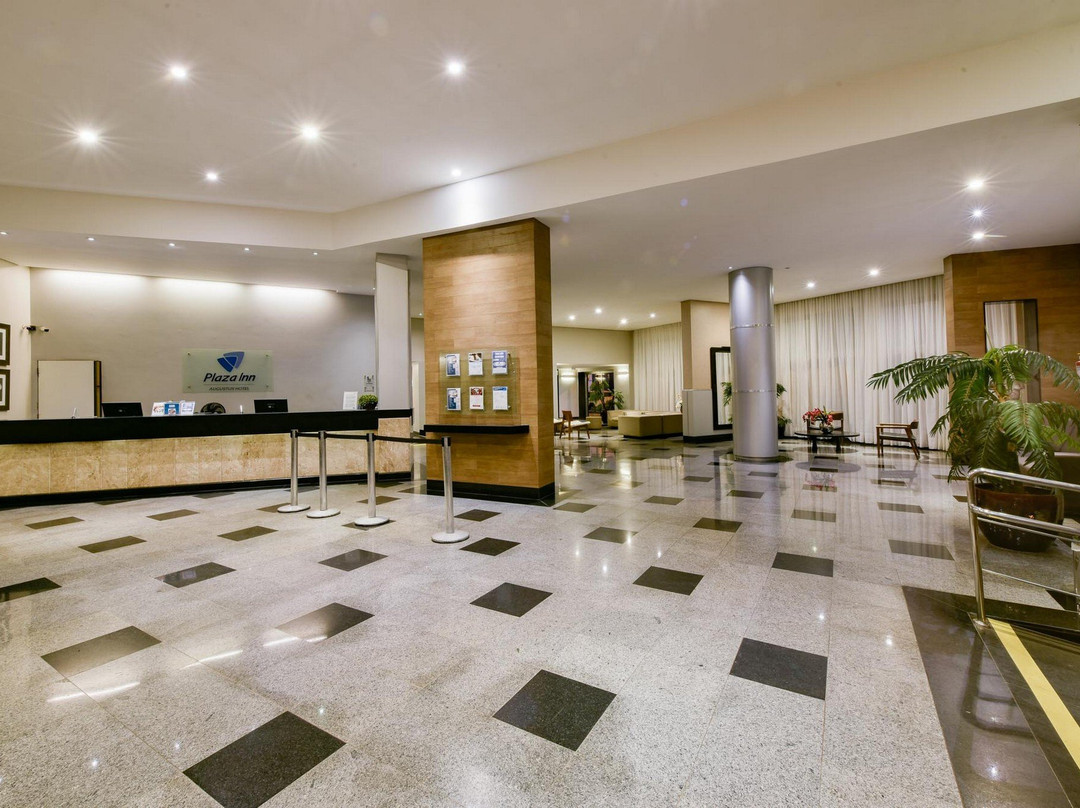 Plaza Inn Augustus Hotel