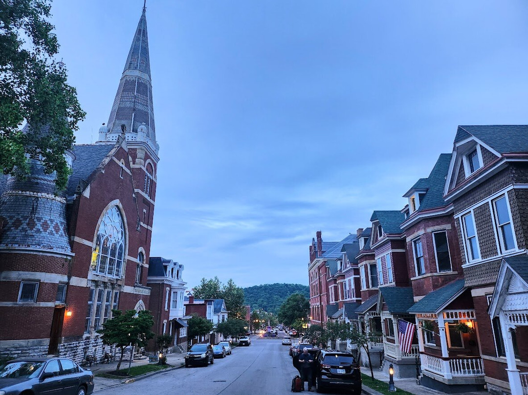 Moon River Bed & Breakfast主图