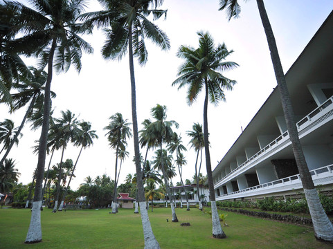 水畔岛屿酒店主图