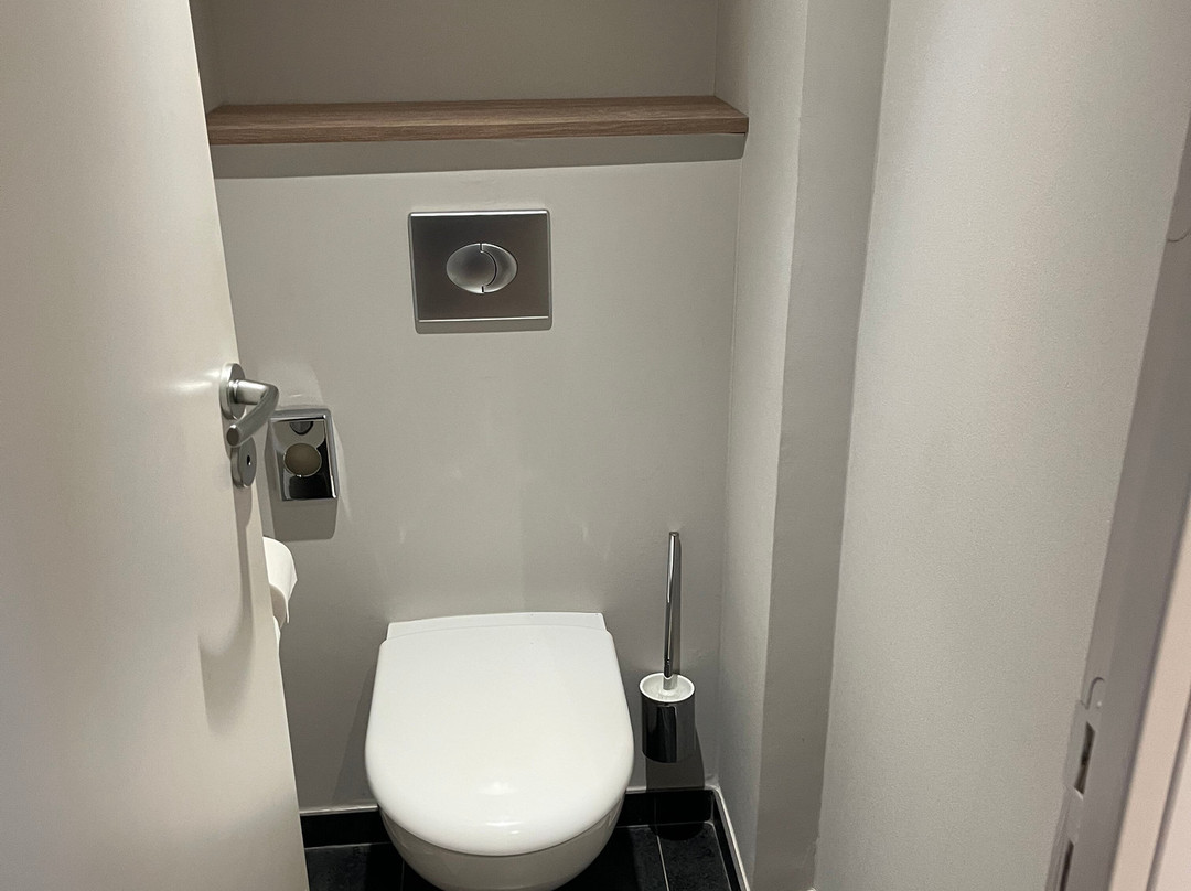 坎佩尔中心大洋洲艾思格尔酒店主图