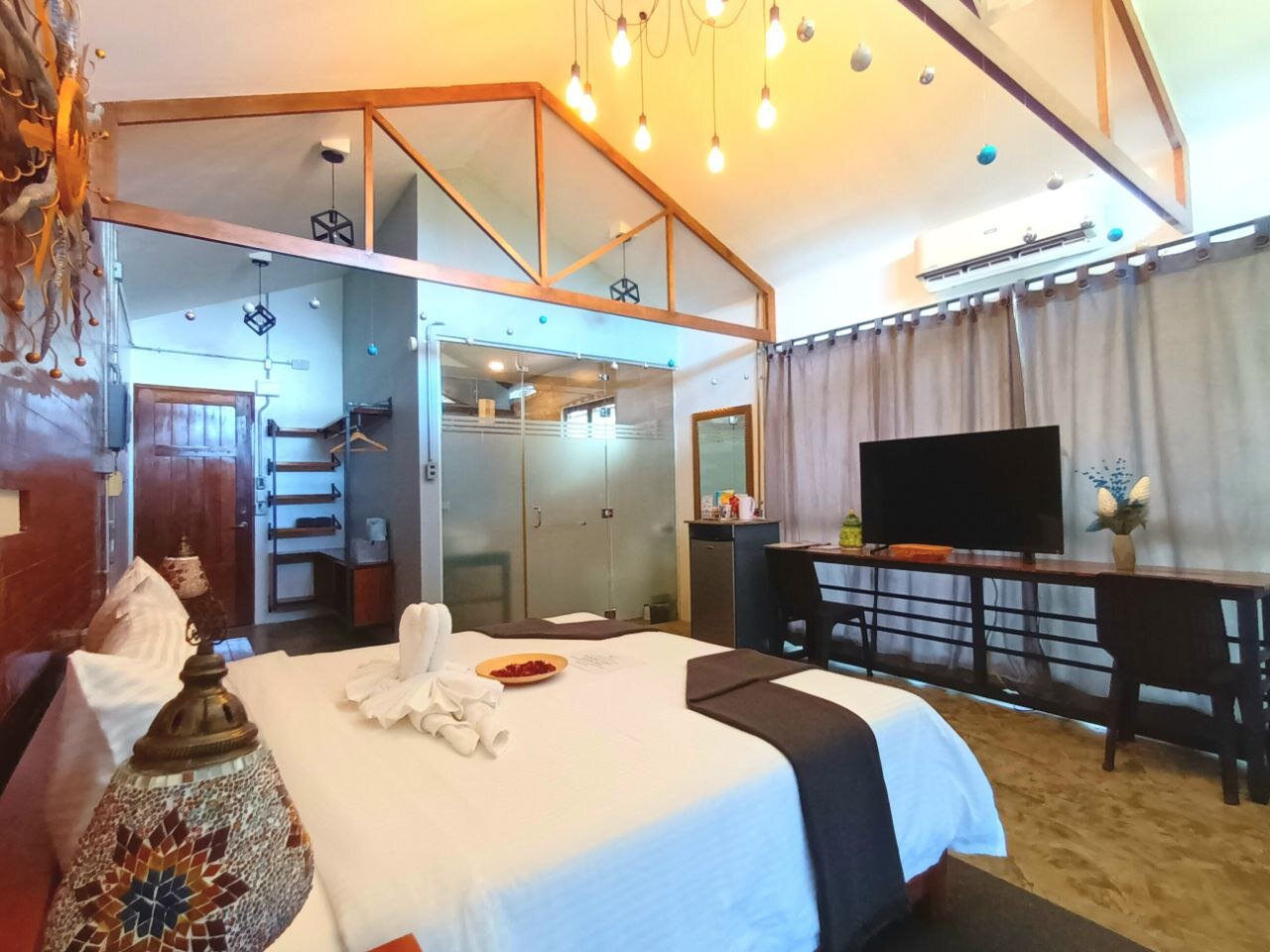 AV Suites-客卧