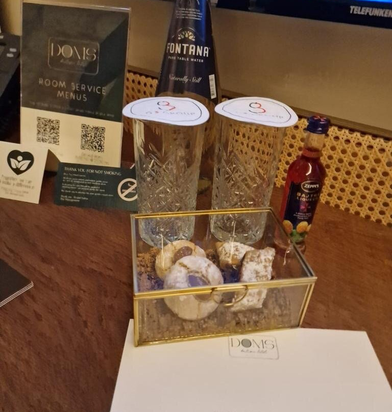 Xemxija酒店住宿-DOMS Boutique Living