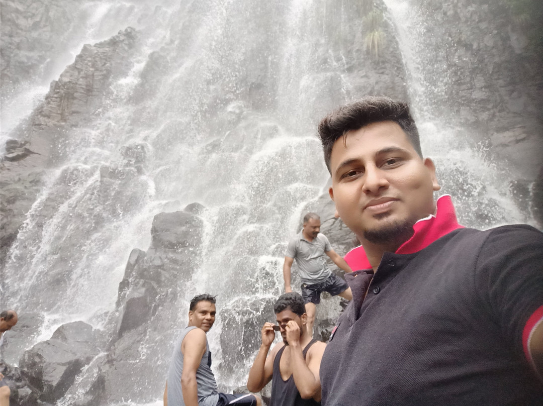 Amboli Water Falls景点图片