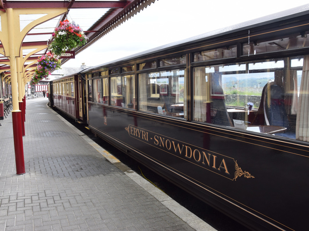 Porthmadog Railway Station景点图片
