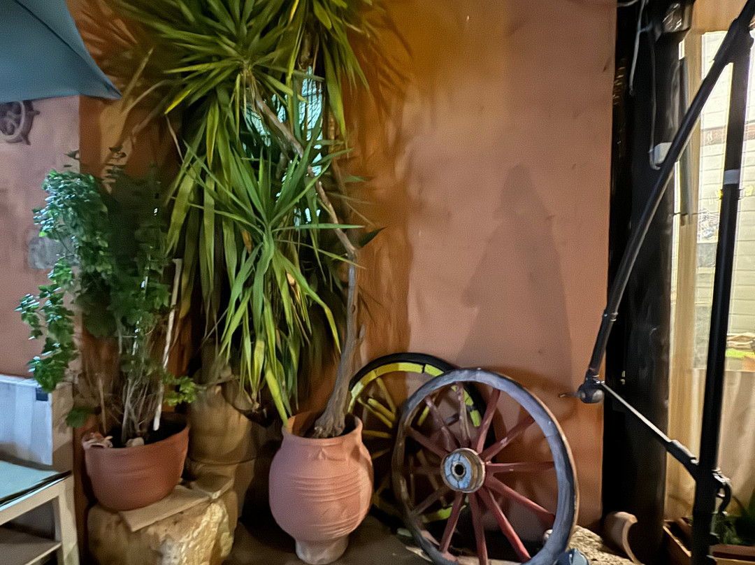 Pazinos Village Studios主图