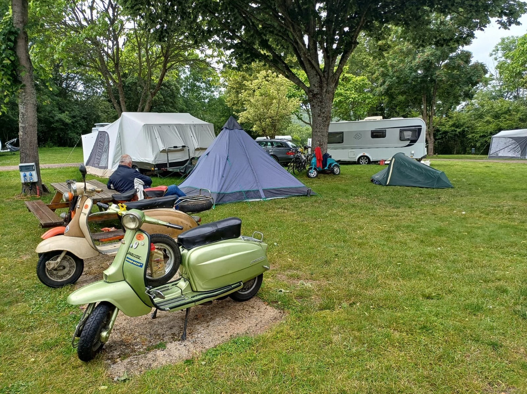 Camping Le Village, La Motte-ternant