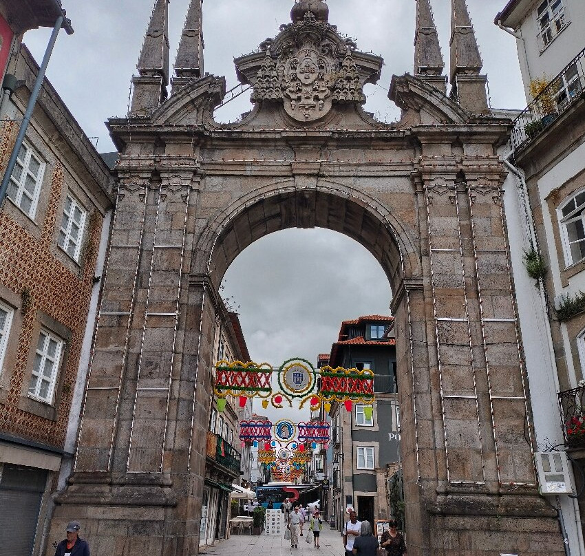 Arco da Porta Nova景点图片
