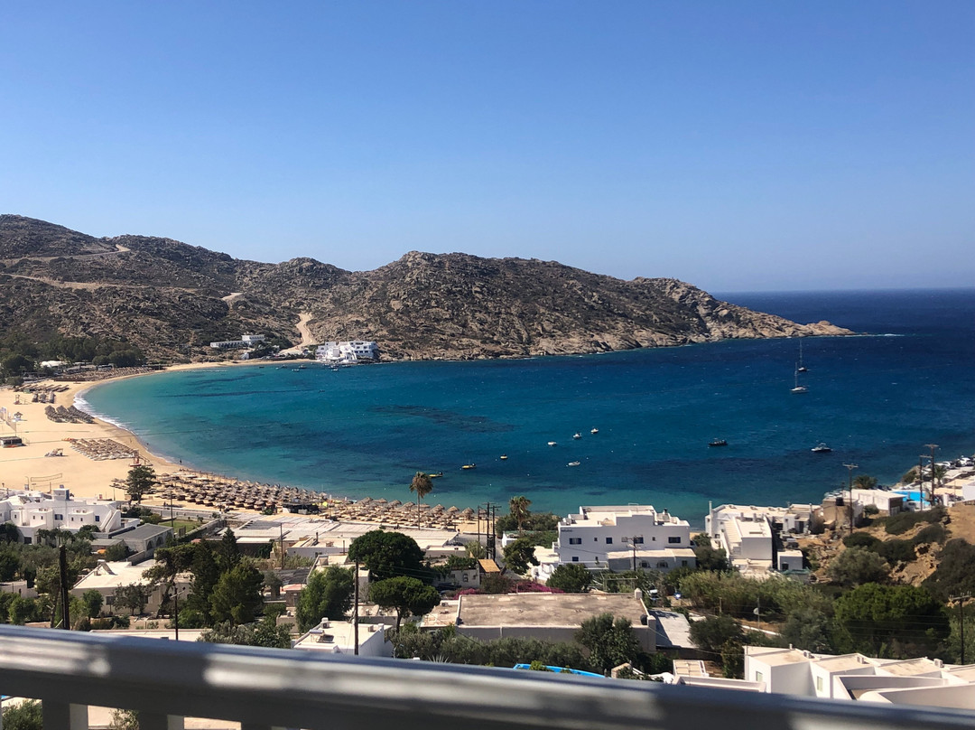 Far Out Hotel & Spa主图