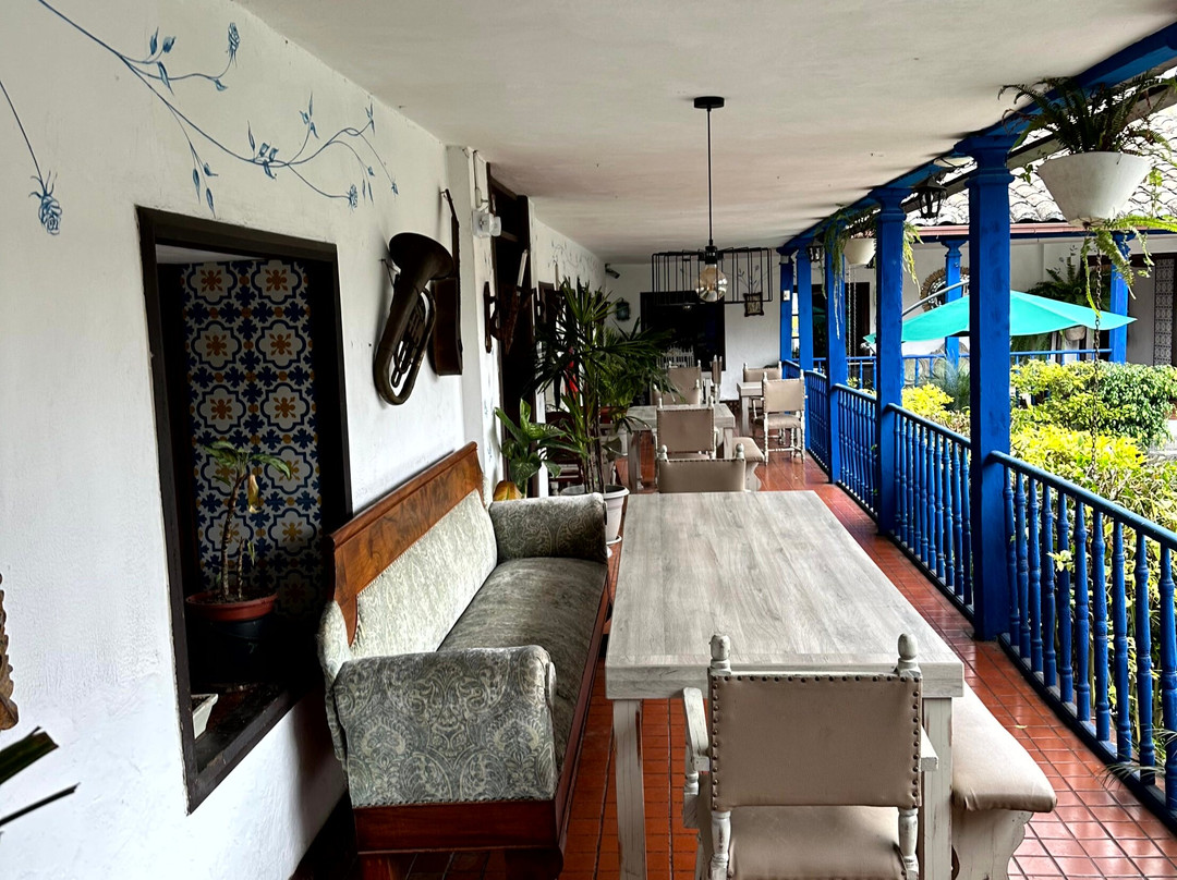 卡罗拉维庄园酒店主图