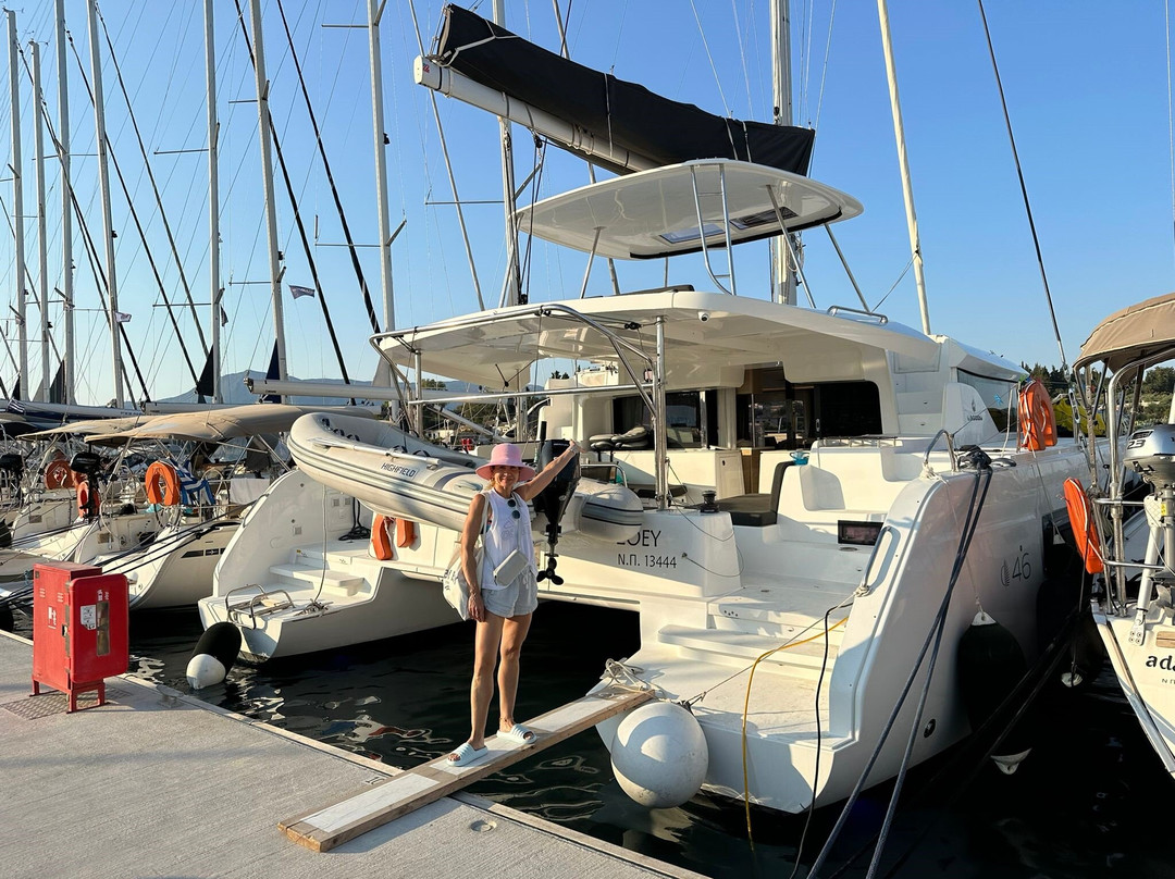 Luxury Catamarans景点图片