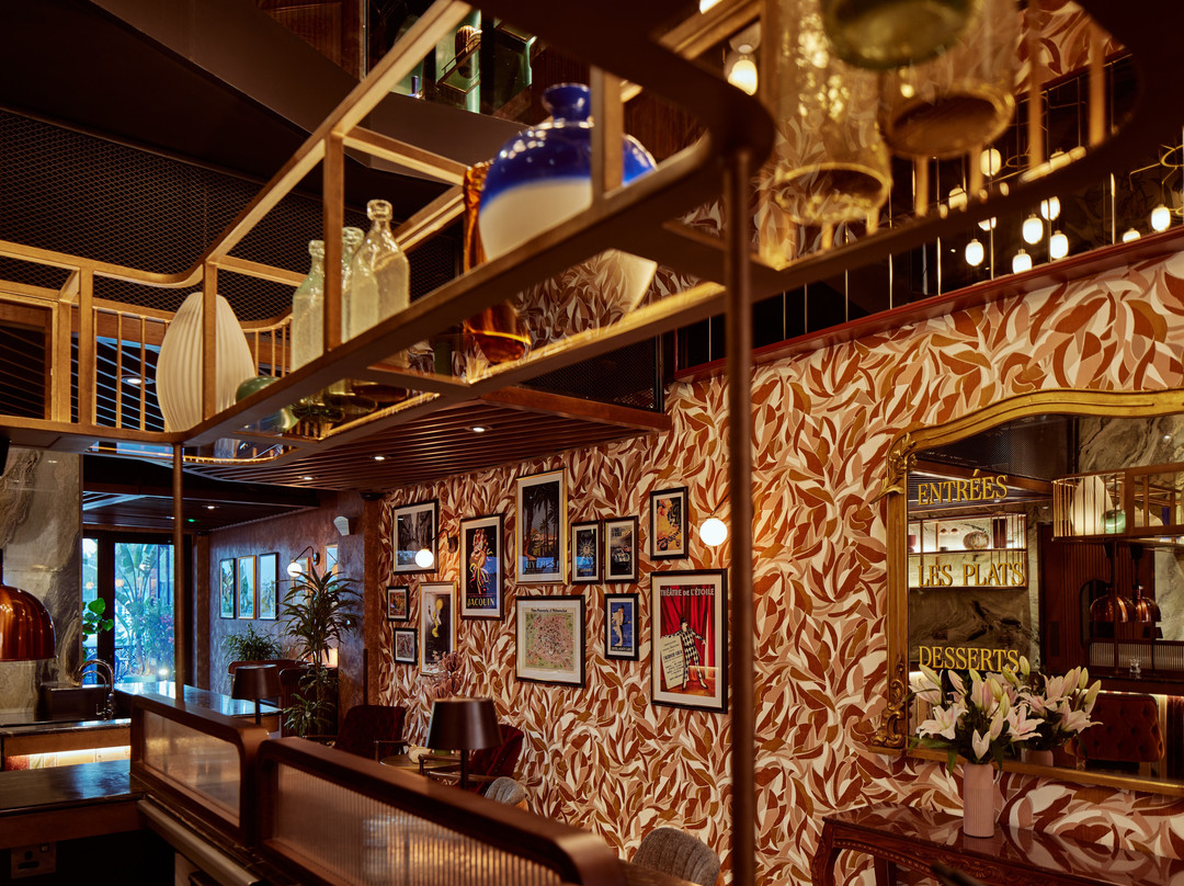 Laro Bistro & Rotisserie